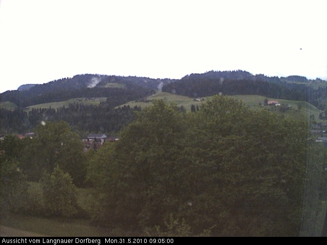 Webcam-Bild: Aussicht vom Dorfberg in Langnau 20100531-090500