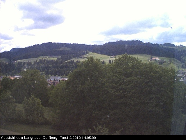 Webcam-Bild: Aussicht vom Dorfberg in Langnau 20100601-140500
