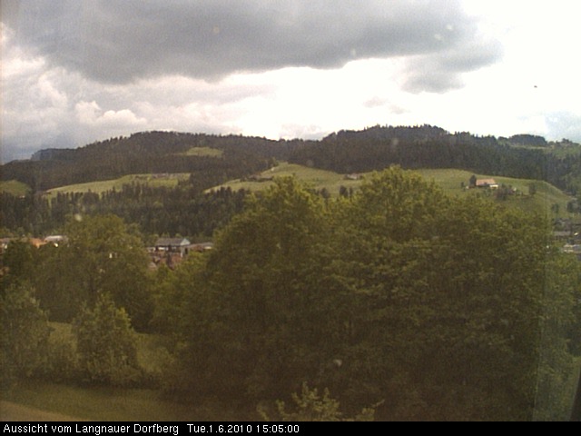 Webcam-Bild: Aussicht vom Dorfberg in Langnau 20100601-150500
