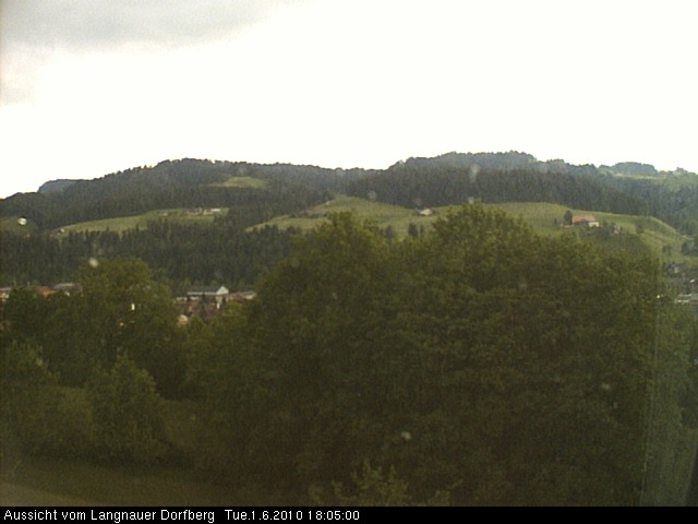 Webcam-Bild: Aussicht vom Dorfberg in Langnau 20100601-180500