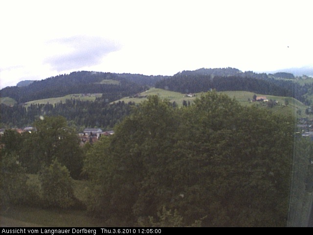 Webcam-Bild: Aussicht vom Dorfberg in Langnau 20100603-120500