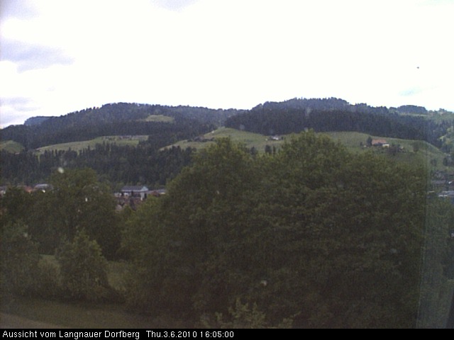 Webcam-Bild: Aussicht vom Dorfberg in Langnau 20100603-160500