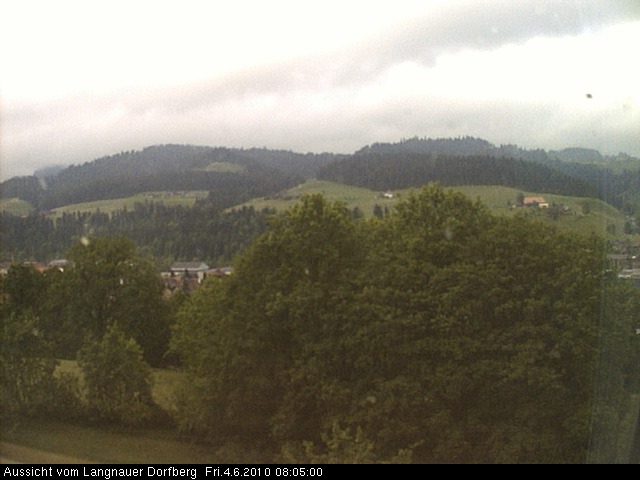 Webcam-Bild: Aussicht vom Dorfberg in Langnau 20100604-080500