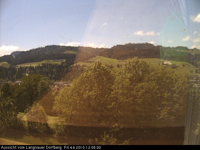 Webcam-Bild: Aussicht vom Dorfberg in Langnau 20100604-120500