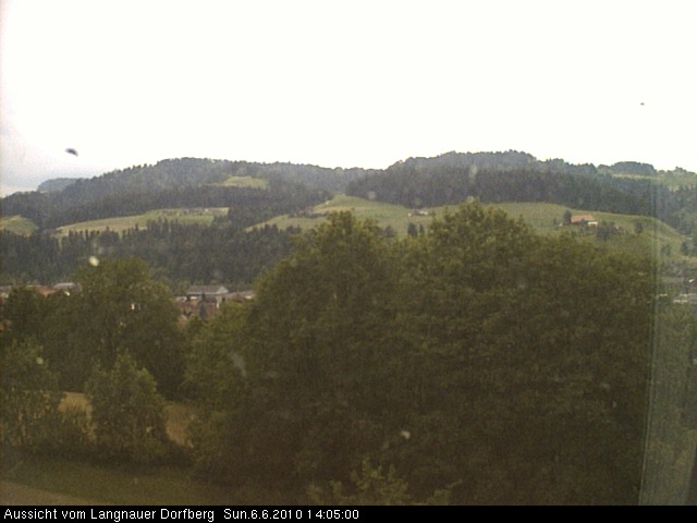 Webcam-Bild: Aussicht vom Dorfberg in Langnau 20100606-140500