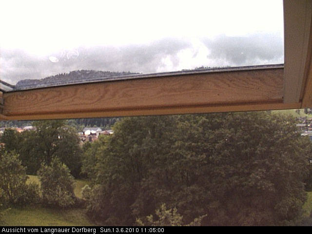 Webcam-Bild: Aussicht vom Dorfberg in Langnau 20100613-110500