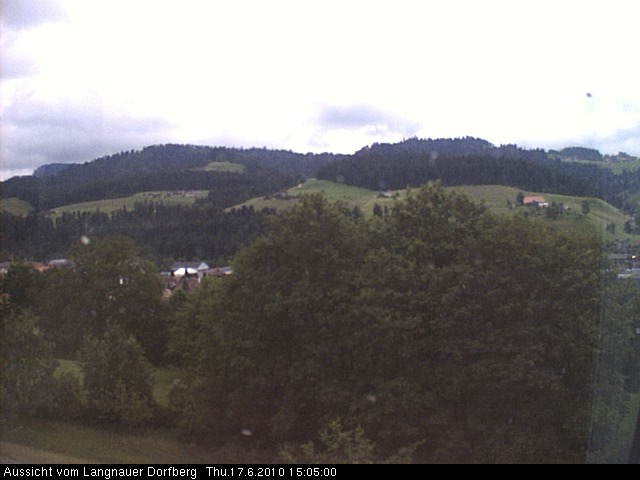 Webcam-Bild: Aussicht vom Dorfberg in Langnau 20100617-150500