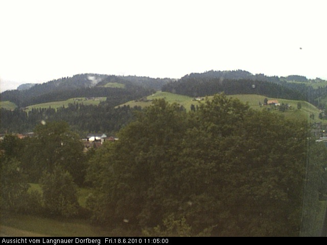 Webcam-Bild: Aussicht vom Dorfberg in Langnau 20100618-110500