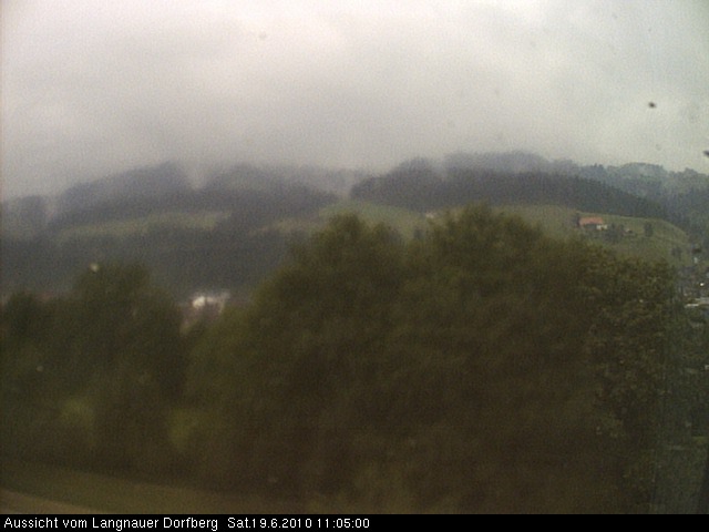 Webcam-Bild: Aussicht vom Dorfberg in Langnau 20100619-110500