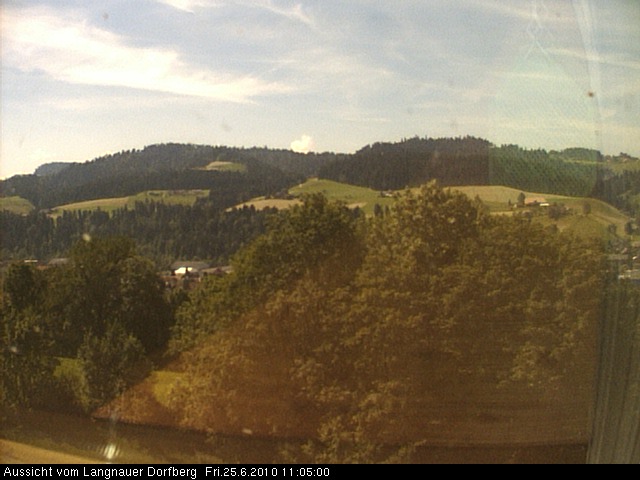 Webcam-Bild: Aussicht vom Dorfberg in Langnau 20100625-110500
