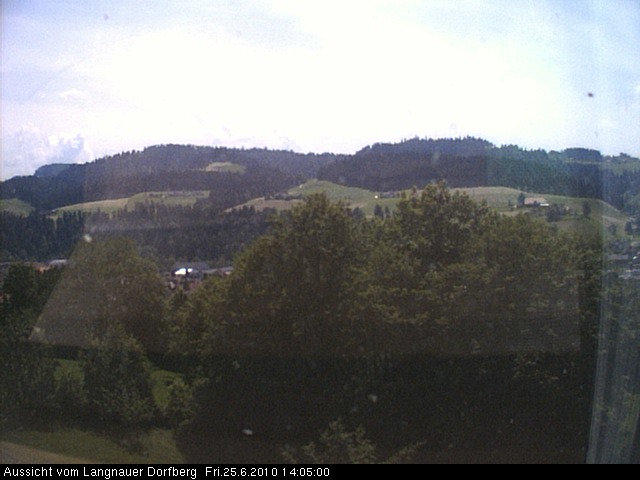 Webcam-Bild: Aussicht vom Dorfberg in Langnau 20100625-140500
