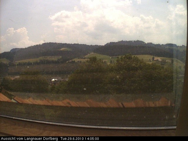 Webcam-Bild: Aussicht vom Dorfberg in Langnau 20100629-140500