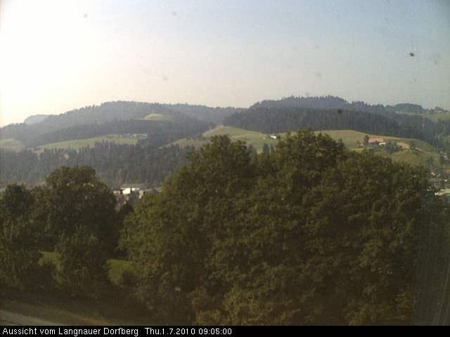 Webcam-Bild: Aussicht vom Dorfberg in Langnau 20100701-090500