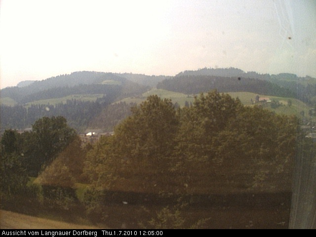 Webcam-Bild: Aussicht vom Dorfberg in Langnau 20100701-120500