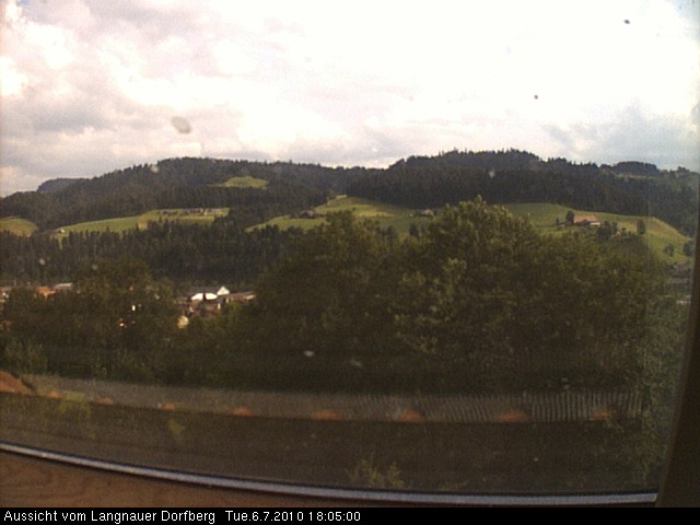 Webcam-Bild: Aussicht vom Dorfberg in Langnau 20100706-180500