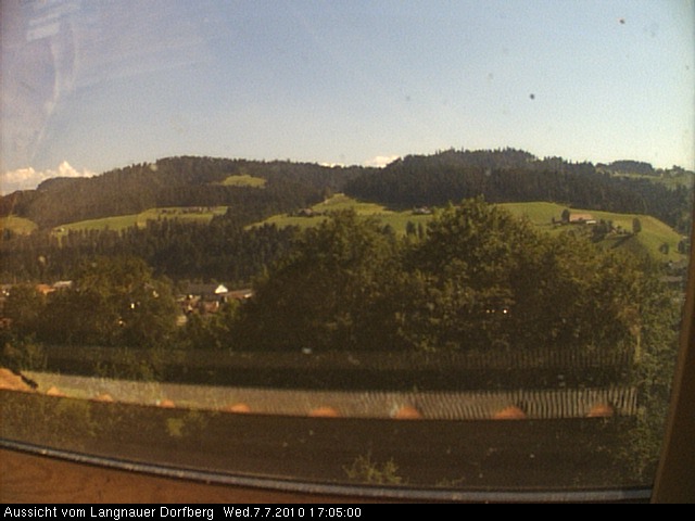 Webcam-Bild: Aussicht vom Dorfberg in Langnau 20100707-170500