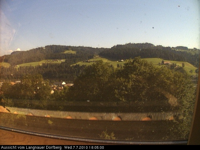 Webcam-Bild: Aussicht vom Dorfberg in Langnau 20100707-180500