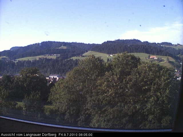 Webcam-Bild: Aussicht vom Dorfberg in Langnau 20100709-080500