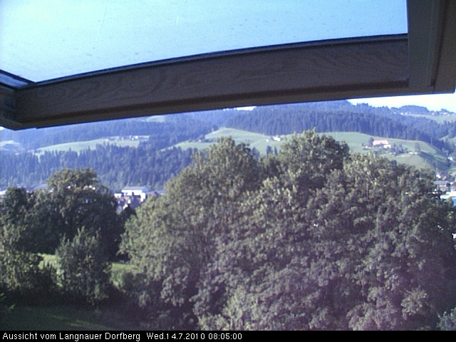 Webcam-Bild: Aussicht vom Dorfberg in Langnau 20100714-080500