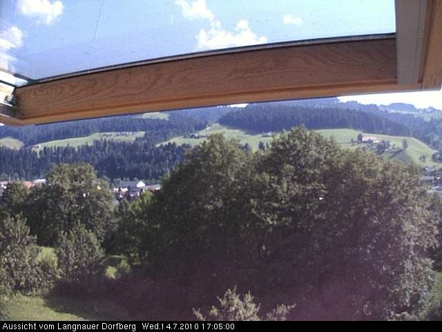 Webcam-Bild: Aussicht vom Dorfberg in Langnau 20100714-170500