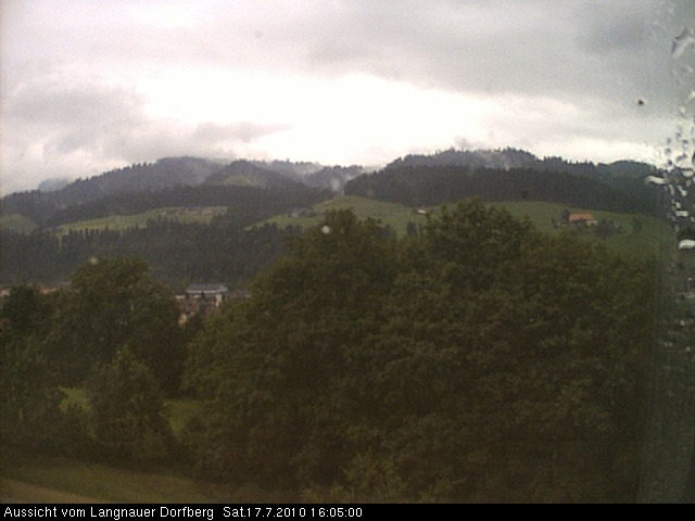 Webcam-Bild: Aussicht vom Dorfberg in Langnau 20100717-160500