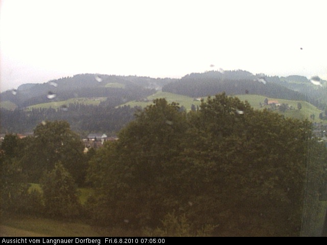 Webcam-Bild: Aussicht vom Dorfberg in Langnau 20100806-070500