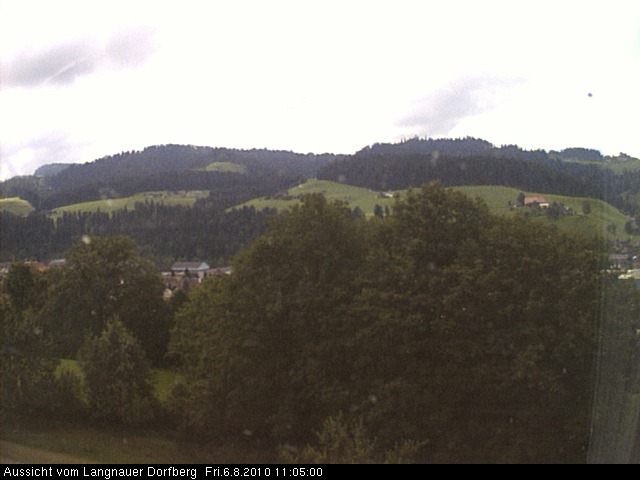 Webcam-Bild: Aussicht vom Dorfberg in Langnau 20100806-110500