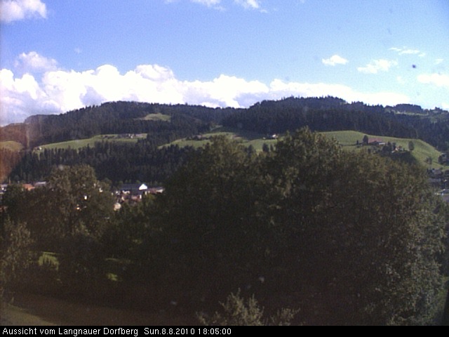 Webcam-Bild: Aussicht vom Dorfberg in Langnau 20100808-180500