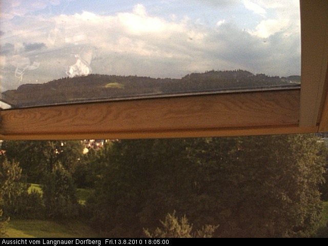 Webcam-Bild: Aussicht vom Dorfberg in Langnau 20100813-180500
