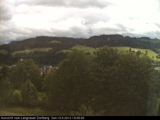 Webcam-Bild: Aussicht vom Dorfberg in Langnau 20100815-150500