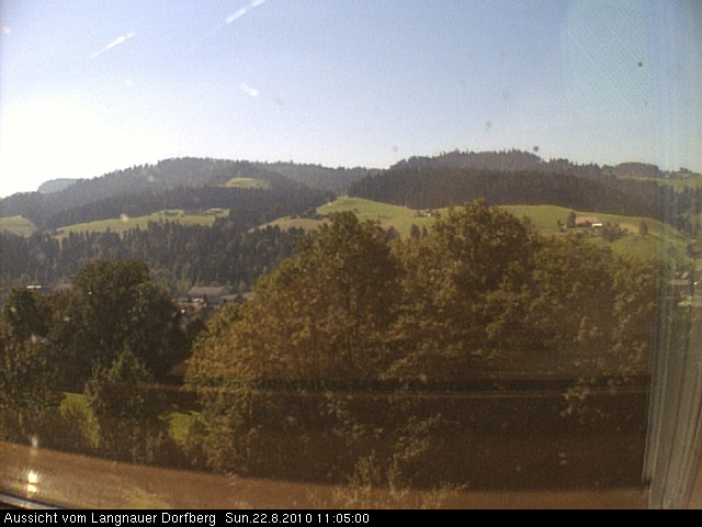 Webcam-Bild: Aussicht vom Dorfberg in Langnau 20100822-110500