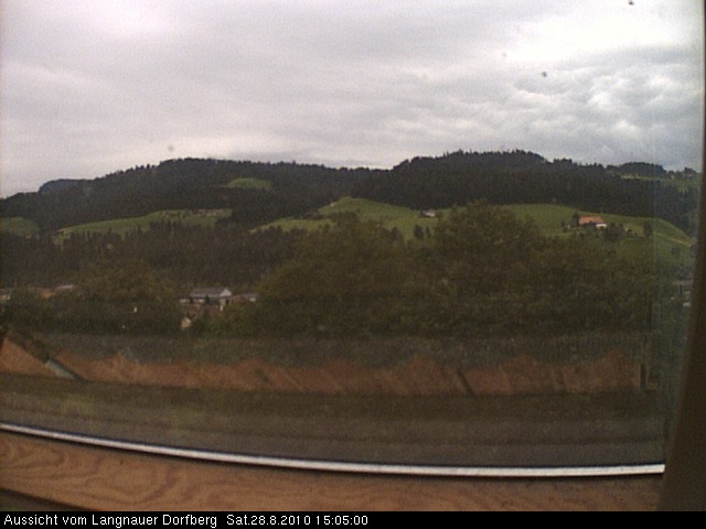 Webcam-Bild: Aussicht vom Dorfberg in Langnau 20100828-150500