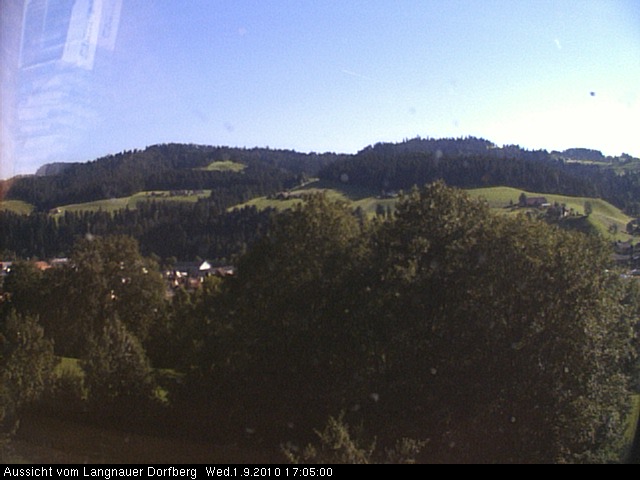 Webcam-Bild: Aussicht vom Dorfberg in Langnau 20100901-170500