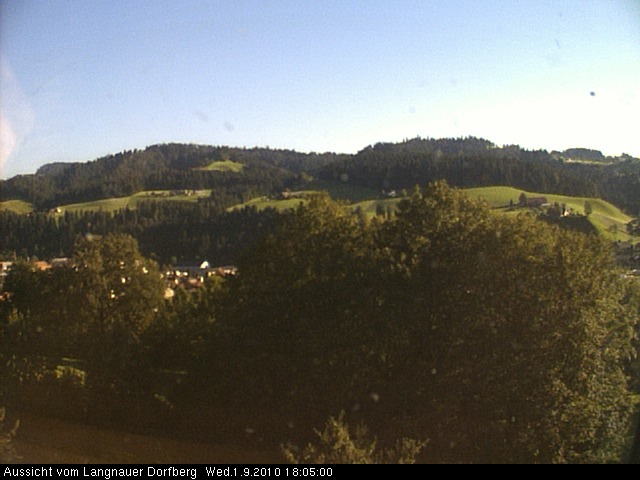 Webcam-Bild: Aussicht vom Dorfberg in Langnau 20100901-180500