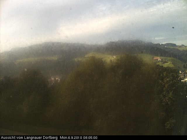 Webcam-Bild: Aussicht vom Dorfberg in Langnau 20100906-080500