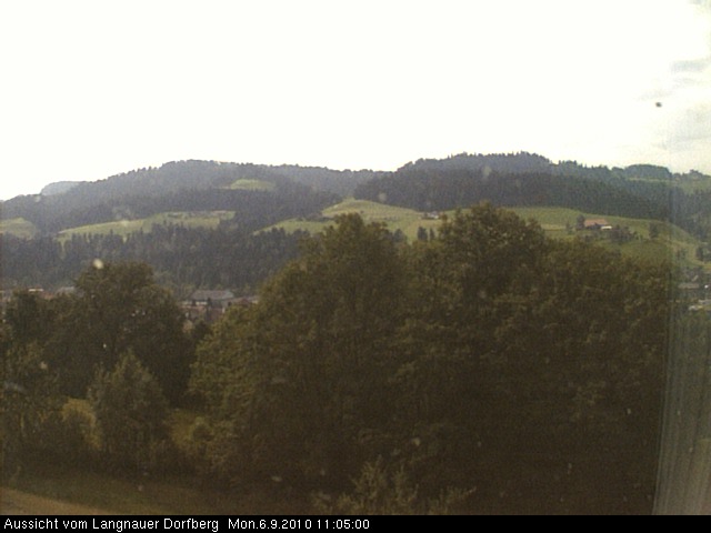 Webcam-Bild: Aussicht vom Dorfberg in Langnau 20100906-110500