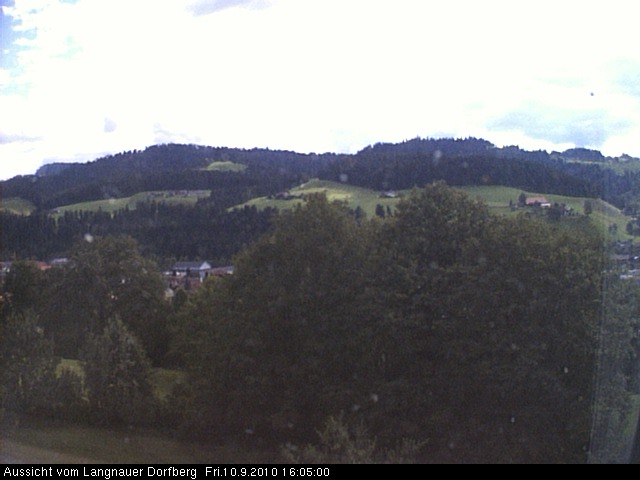Webcam-Bild: Aussicht vom Dorfberg in Langnau 20100910-160500