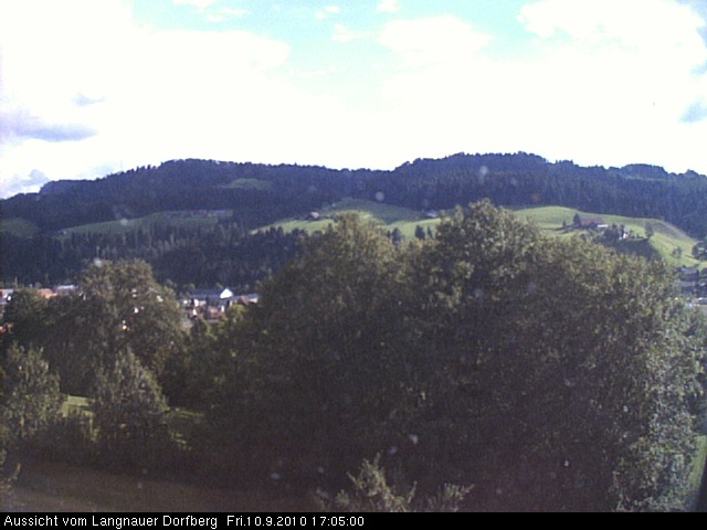 Webcam-Bild: Aussicht vom Dorfberg in Langnau 20100910-170500