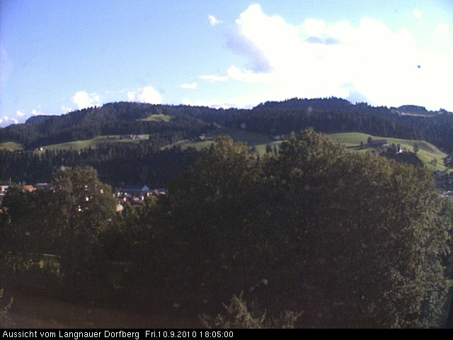 Webcam-Bild: Aussicht vom Dorfberg in Langnau 20100910-180500