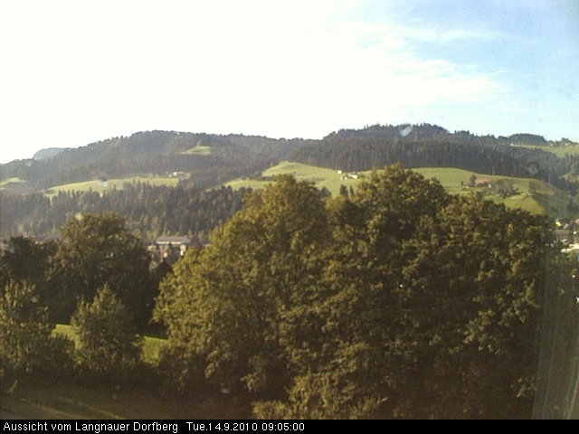 Webcam-Bild: Aussicht vom Dorfberg in Langnau 20100914-090500