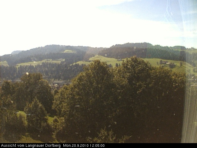 Webcam-Bild: Aussicht vom Dorfberg in Langnau 20100920-120500