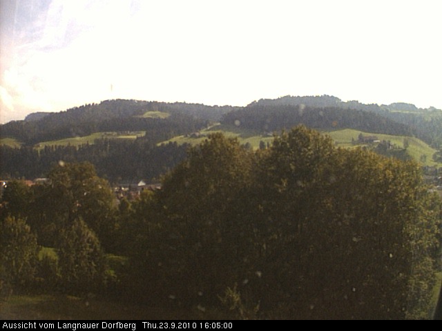 Webcam-Bild: Aussicht vom Dorfberg in Langnau 20100923-160500