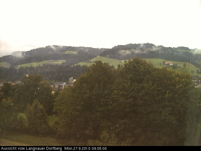 Webcam-Bild: Aussicht vom Dorfberg in Langnau 20100927-090500