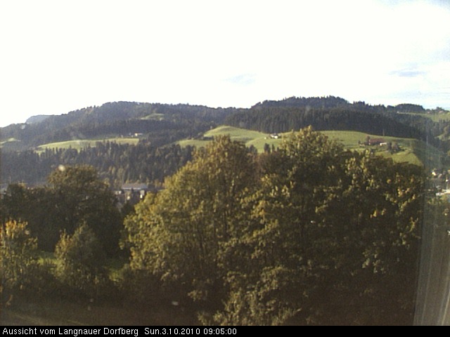 Webcam-Bild: Aussicht vom Dorfberg in Langnau 20101003-090500
