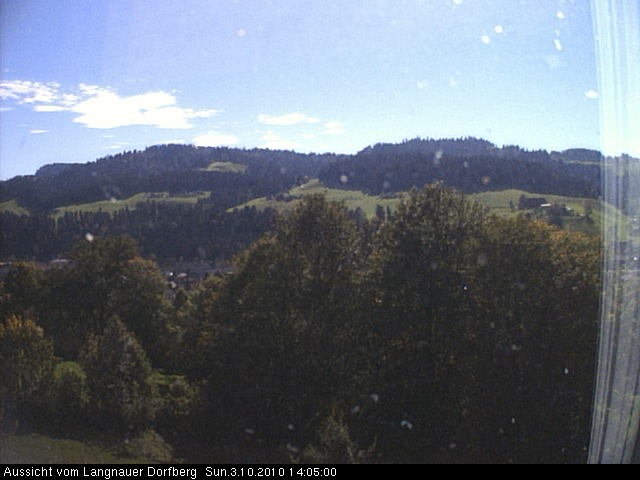 Webcam-Bild: Aussicht vom Dorfberg in Langnau 20101003-140500
