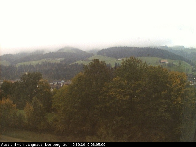 Webcam-Bild: Aussicht vom Dorfberg in Langnau 20101010-080500