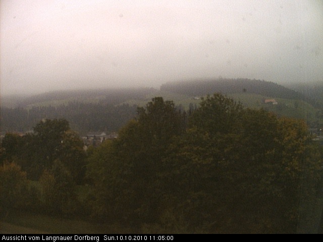 Webcam-Bild: Aussicht vom Dorfberg in Langnau 20101010-110500