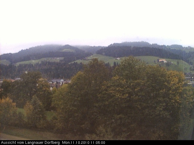 Webcam-Bild: Aussicht vom Dorfberg in Langnau 20101011-110500