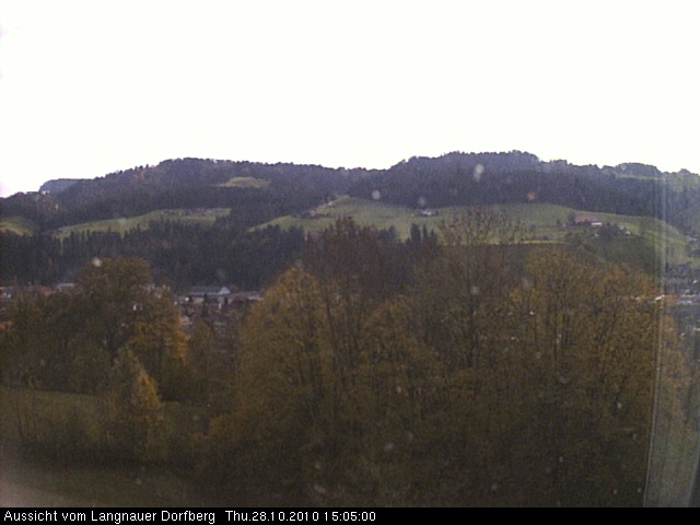 Webcam-Bild: Aussicht vom Dorfberg in Langnau 20101028-150500