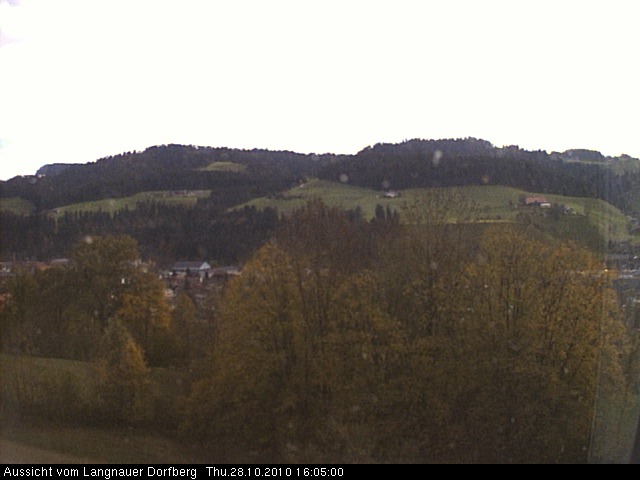 Webcam-Bild: Aussicht vom Dorfberg in Langnau 20101028-160500